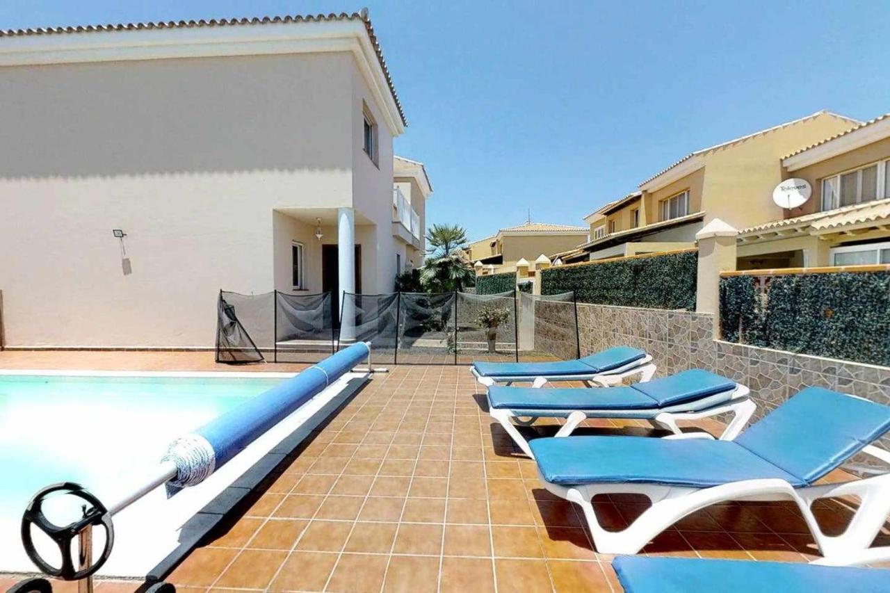 Anju villasVILLA MARGA VILLA AT 100 METERS FAR OF THE BEACH Corralejo Exteriör bild