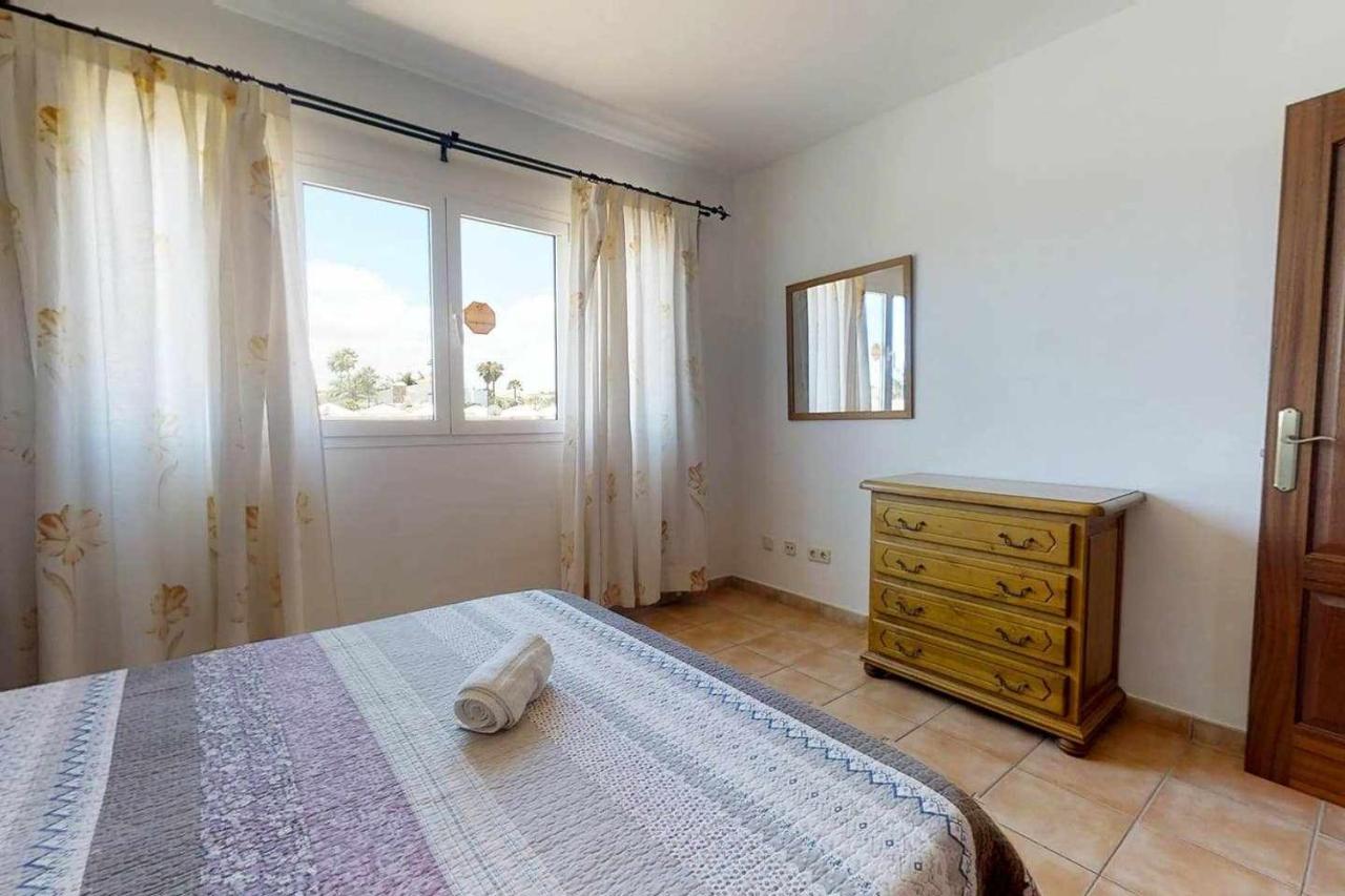 Anju villasVILLA MARGA VILLA AT 100 METERS FAR OF THE BEACH Corralejo Exteriör bild