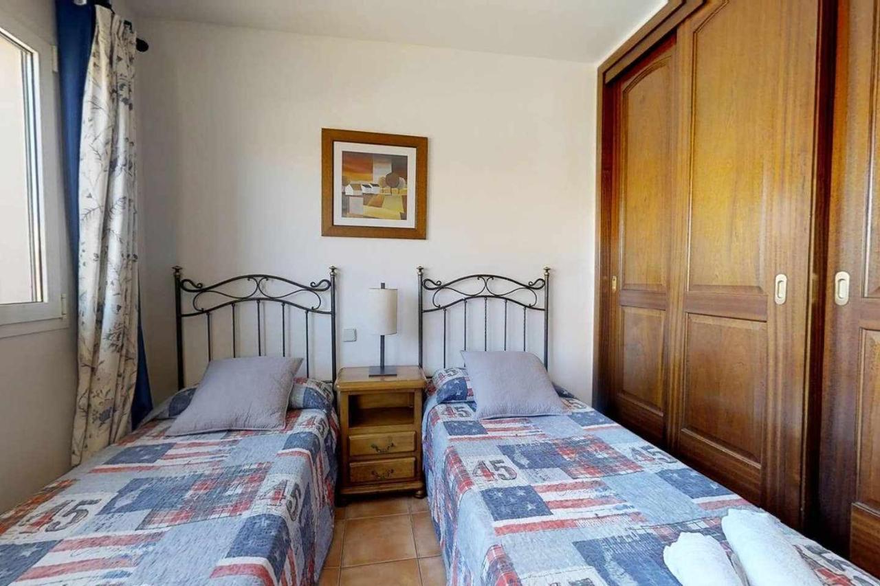 Anju villasVILLA MARGA VILLA AT 100 METERS FAR OF THE BEACH Corralejo Exteriör bild
